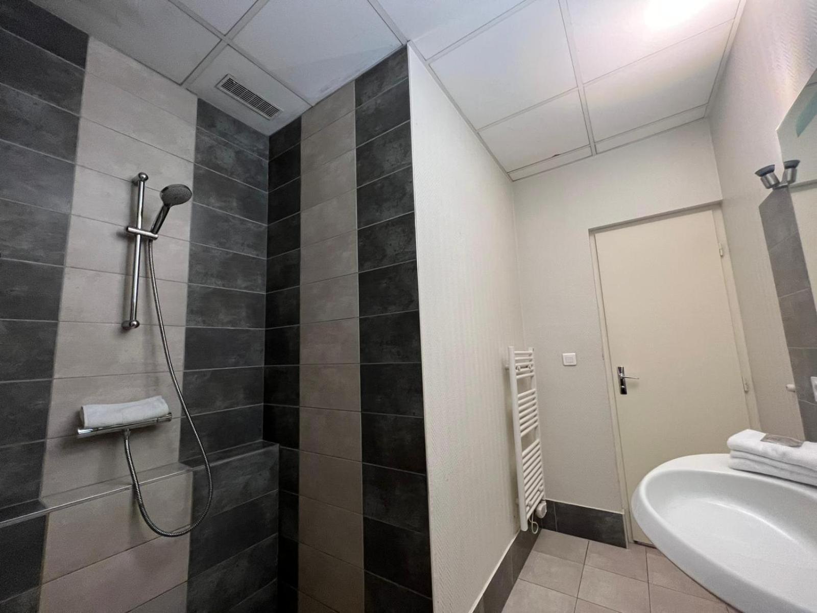 Logis Hotel-Restaurant Saint Romain Анс Номер фото