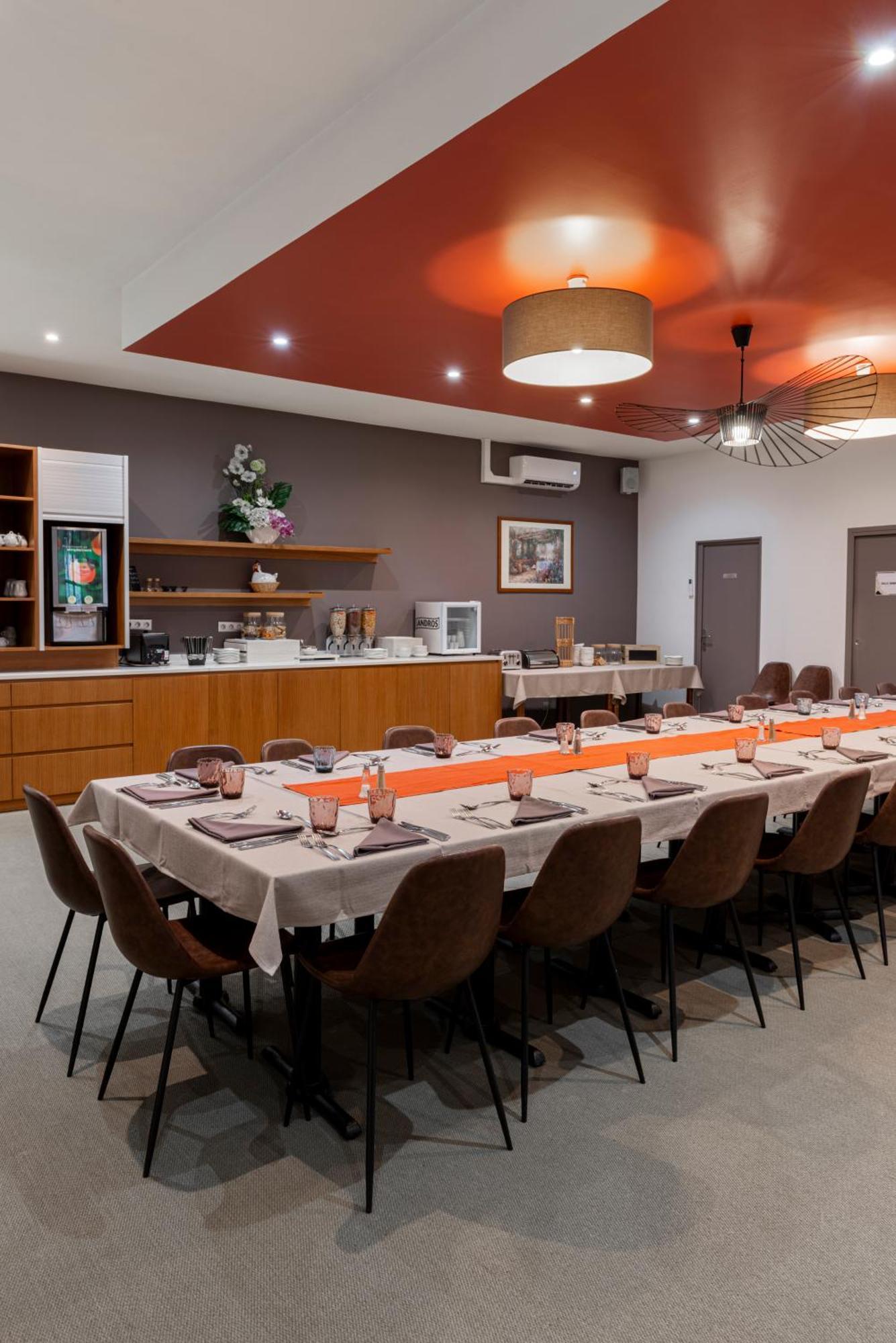 Logis Hotel-Restaurant Saint Romain Анс Экстерьер фото