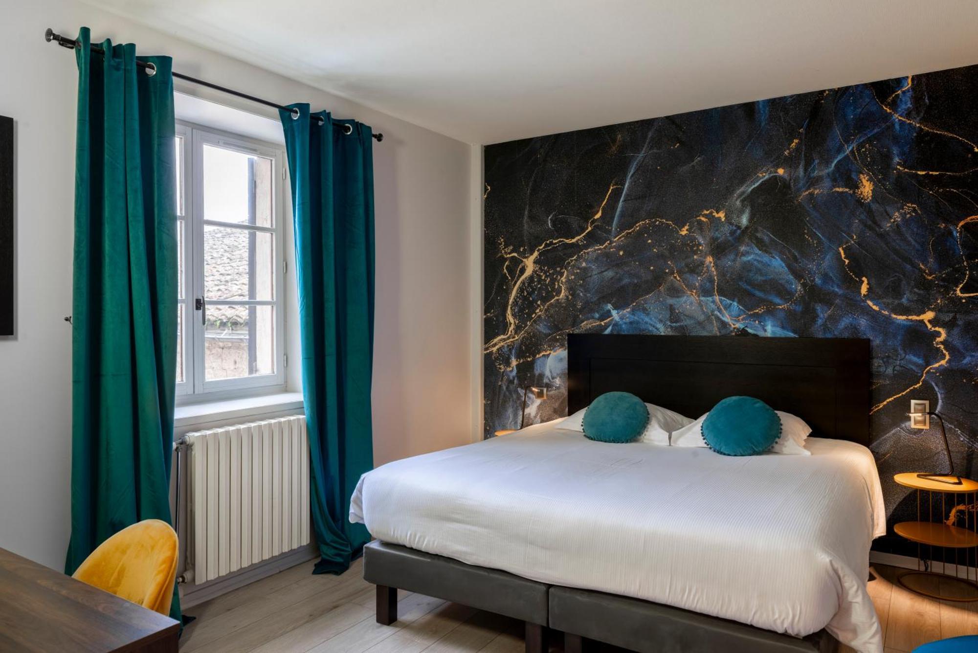 Logis Hotel-Restaurant Saint Romain Анс Экстерьер фото