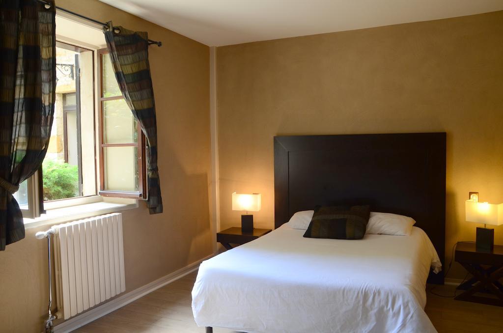 Logis Hotel-Restaurant Saint Romain Анс Номер фото